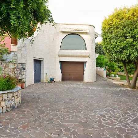 Valentino * Putignano
